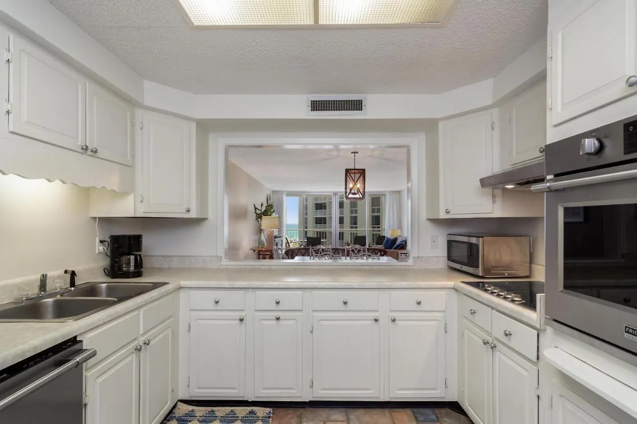 1045 Shoreline Towers-Beachfront Condo Destin- Free Beach Setup 0*, Destin United States
