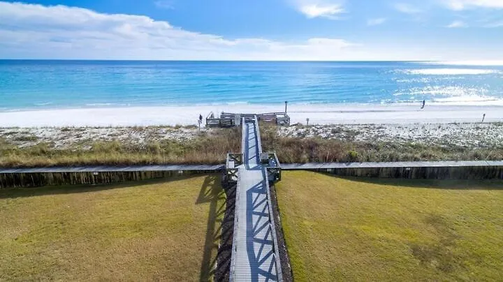 Holiday home 1045 Shoreline Towers-Beachfront Condo Destin- Free Beach Setup