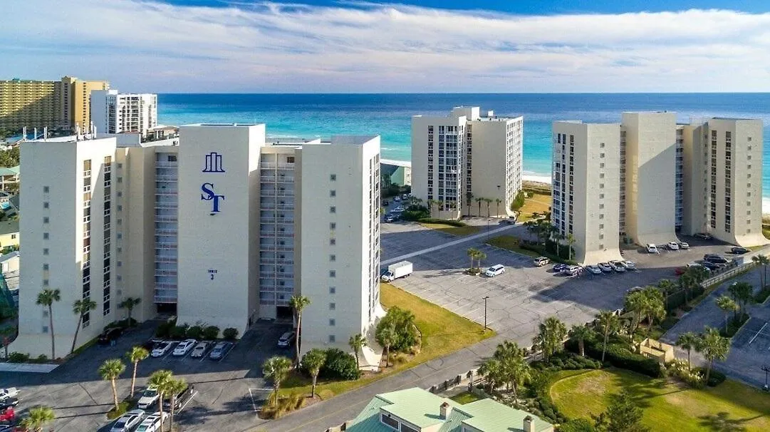 Holiday home 1045 Shoreline Towers-Beachfront Condo Destin- Free Beach Setup United States